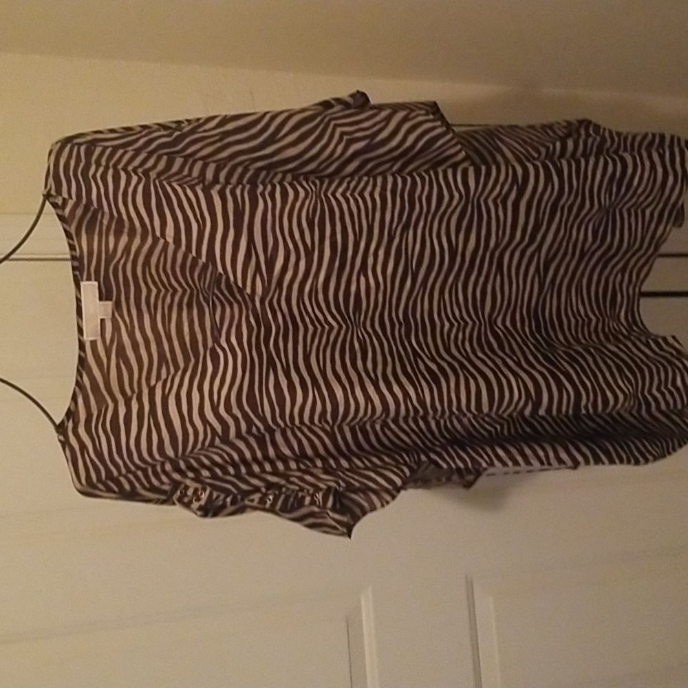Michael Kors animal print top L/XL